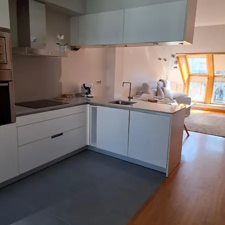 Happy Home, Centro De Vigo