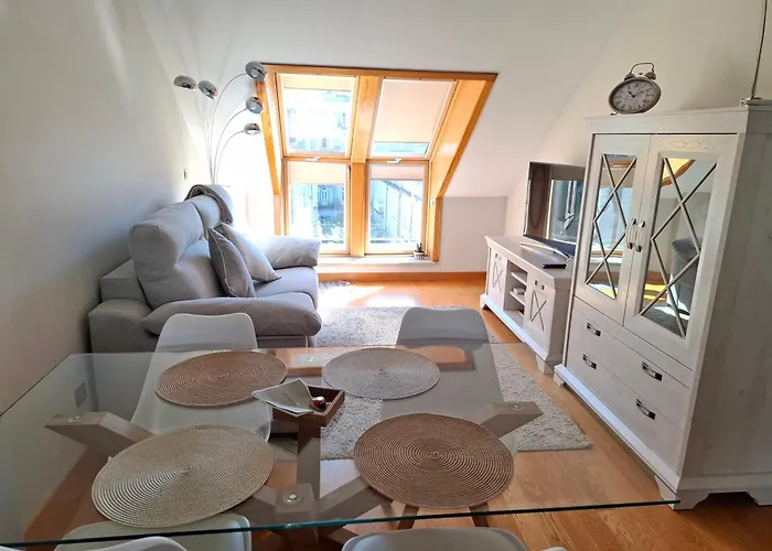 Happy Home, Centro De *