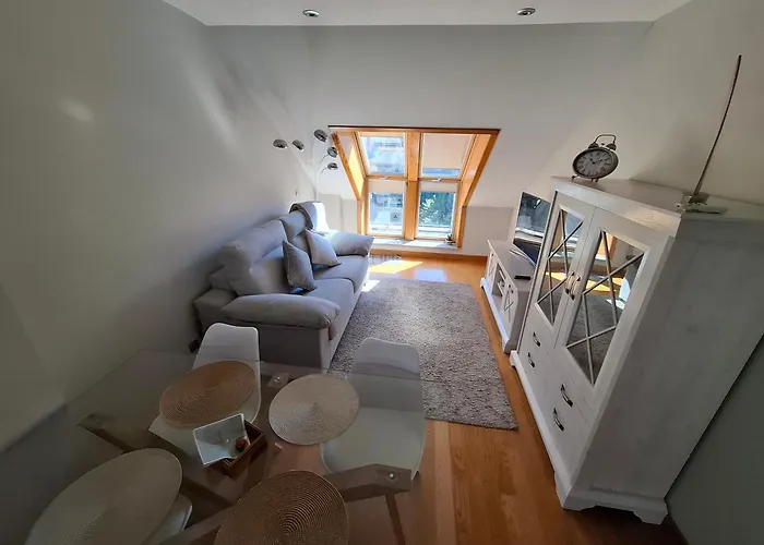 Happy Home, Centro De * Vigo